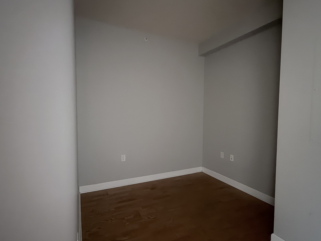 1235 S Prairie Avenue - Photo 23