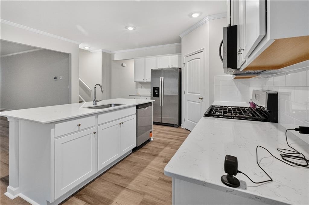 129 King Village - Photo 5