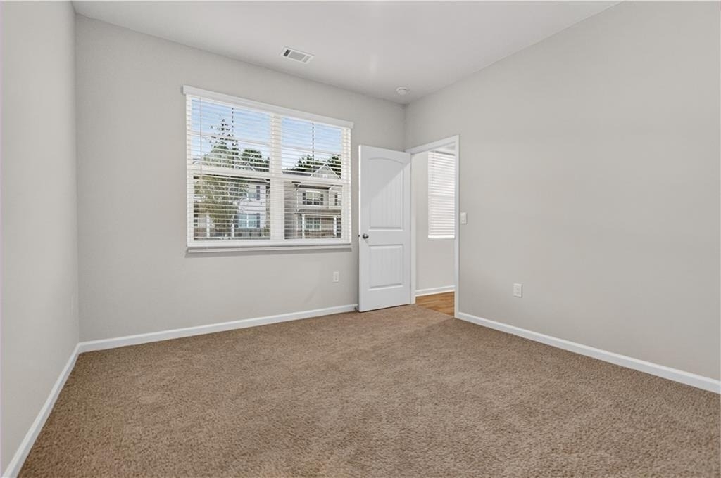 129 King Village - Photo 15