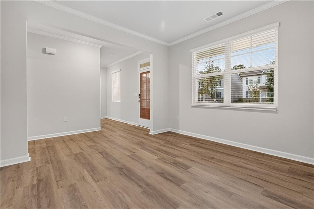 129 King Village - Photo 2