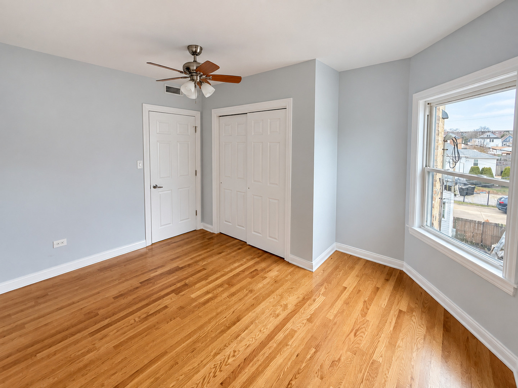 4204 N Melvina Avenue - Photo 7