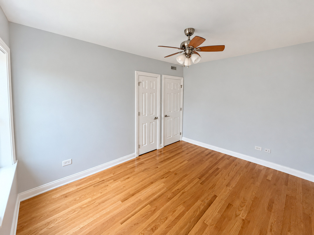 4204 N Melvina Avenue - Photo 4