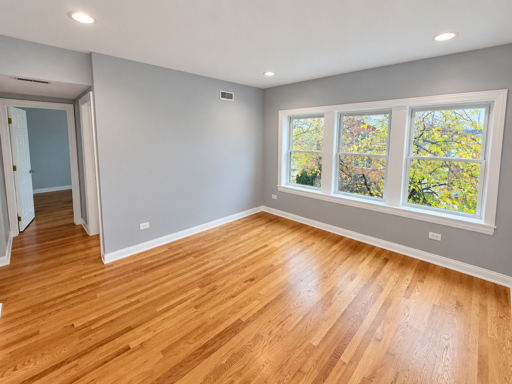4204 N Melvina Avenue - Photo 3