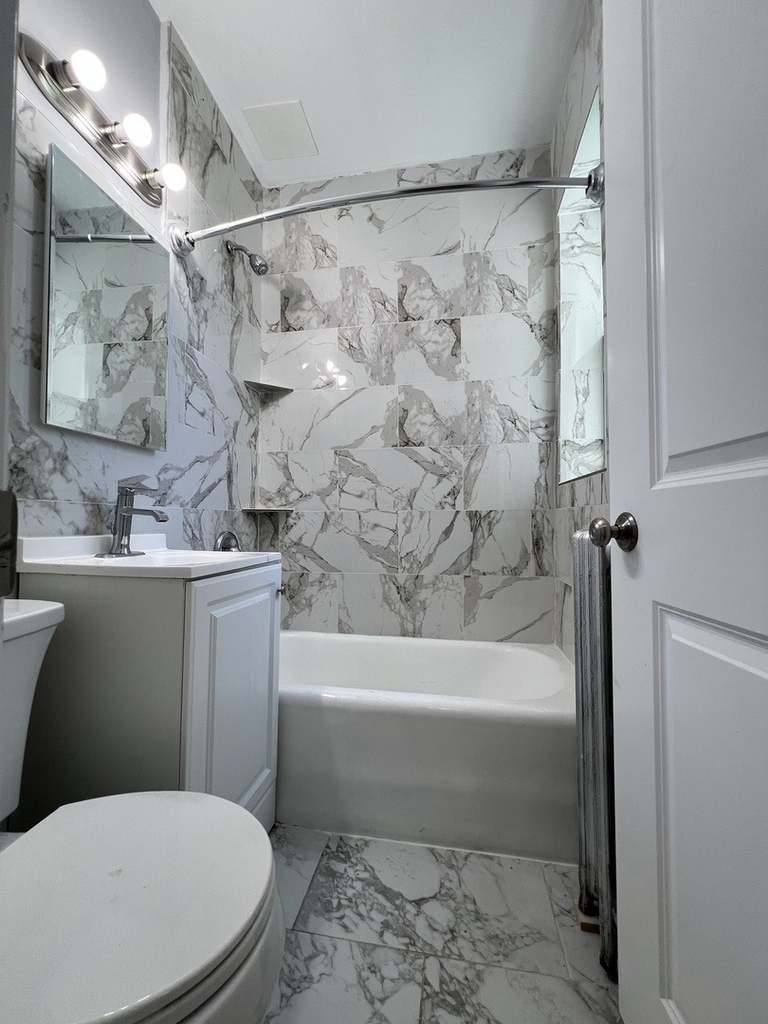 4427 N Seeley Avenue - Photo 6