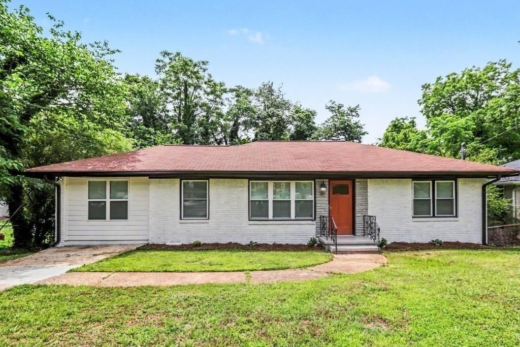 1614 Flintwood Drive Se - Photo 0