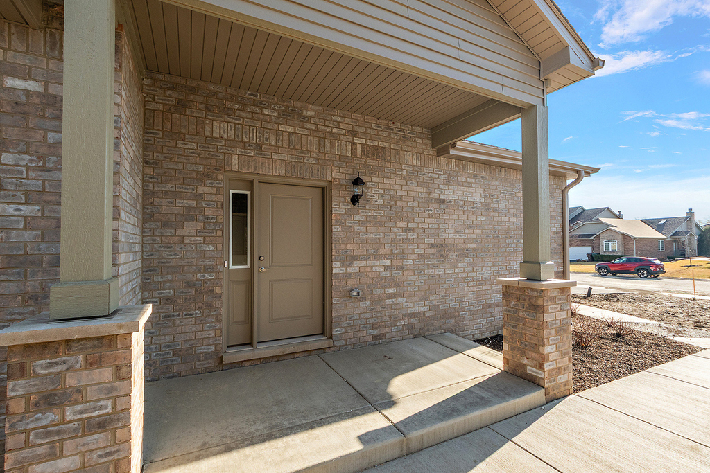 37 Apollo Court - Photo 2