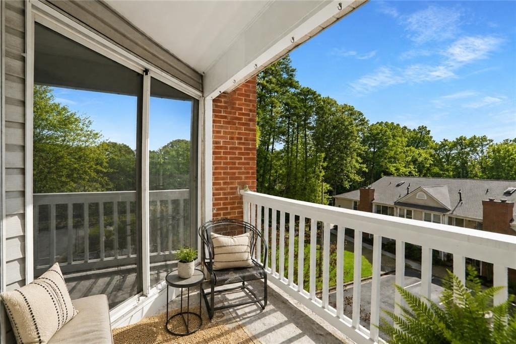 1483 Keys Crossing Drive Ne - Photo 5