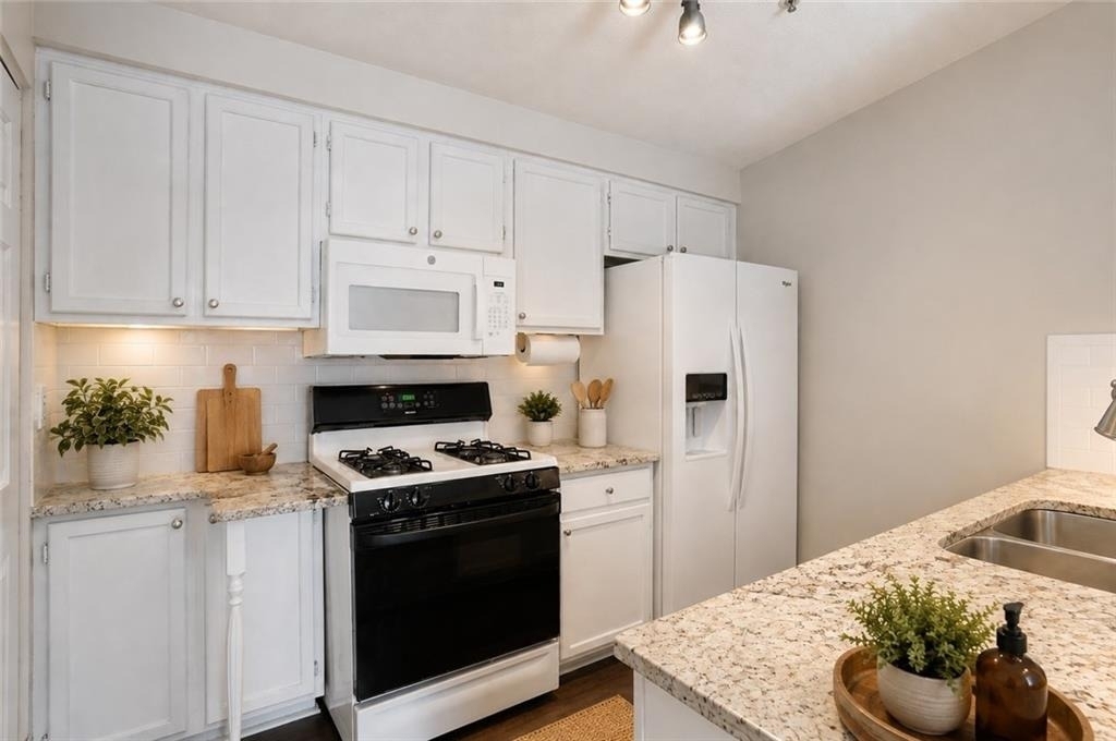 1483 Keys Crossing Drive Ne - Photo 1