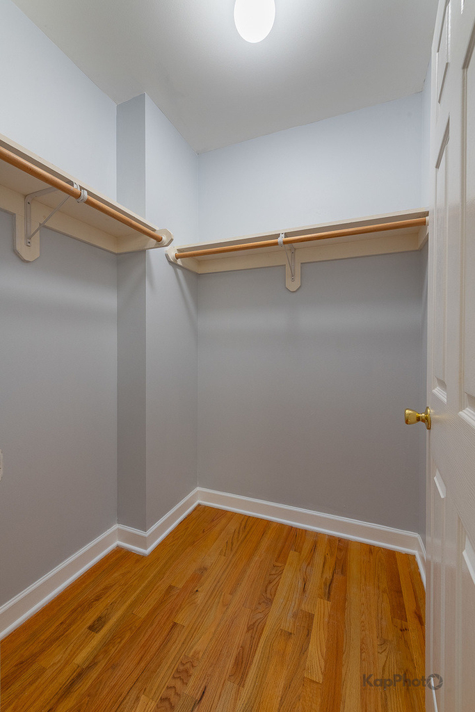 2254 W Adams Street - Photo 13