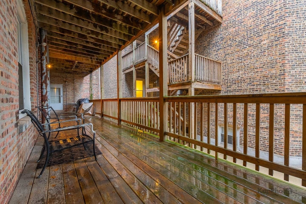 2254 W Adams Street - Photo 20