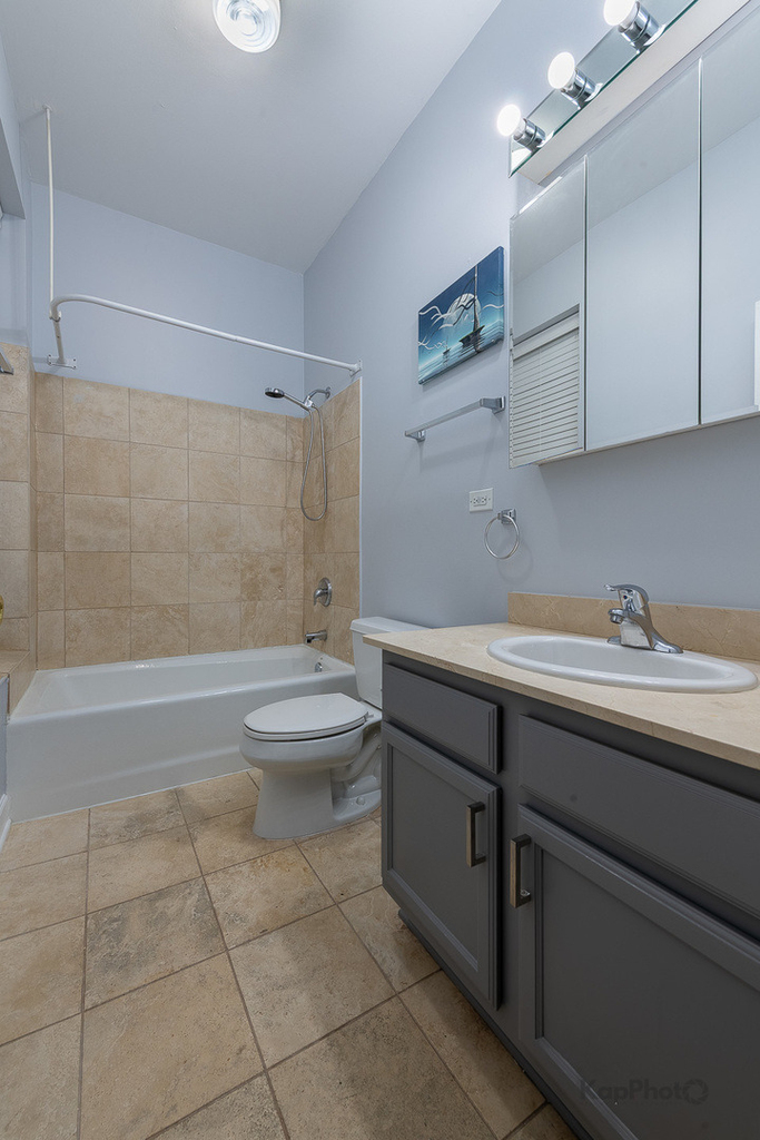 2254 W Adams Street - Photo 18