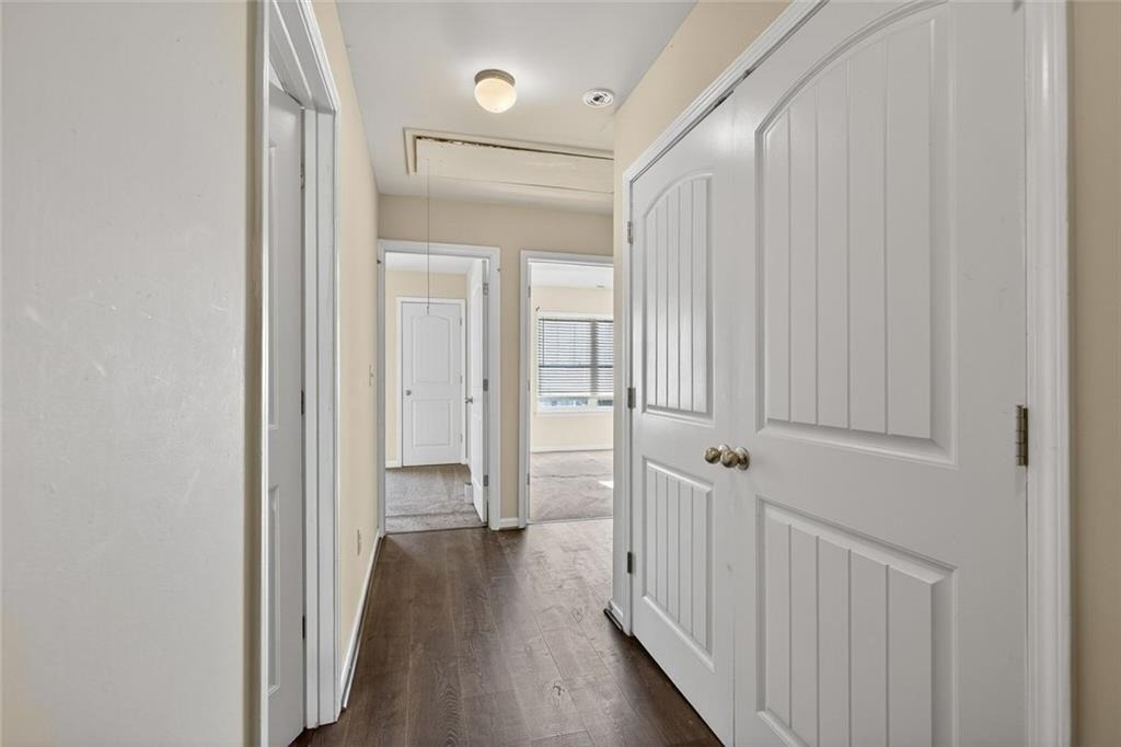 1027 Grenier Terrace - Photo 29
