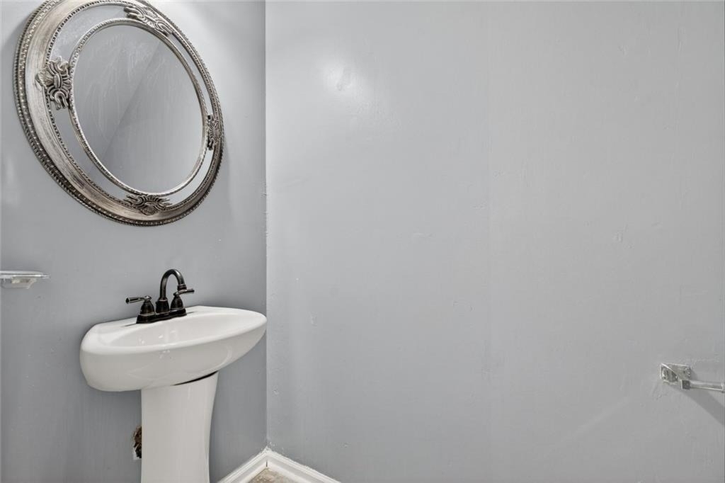 1027 Grenier Terrace - Photo 13