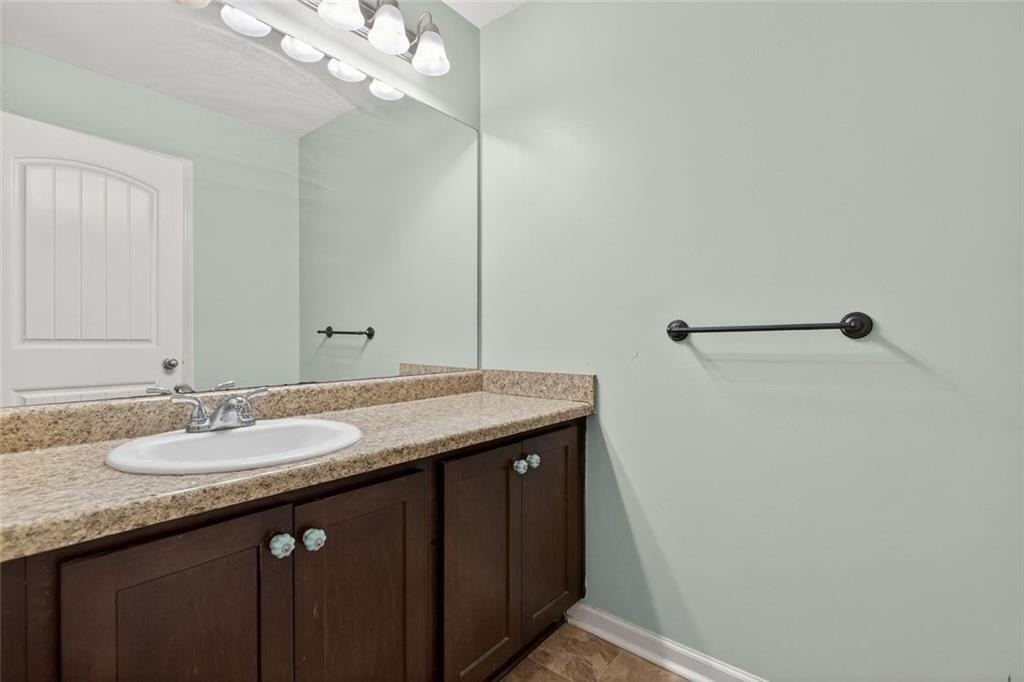 1027 Grenier Terrace - Photo 25