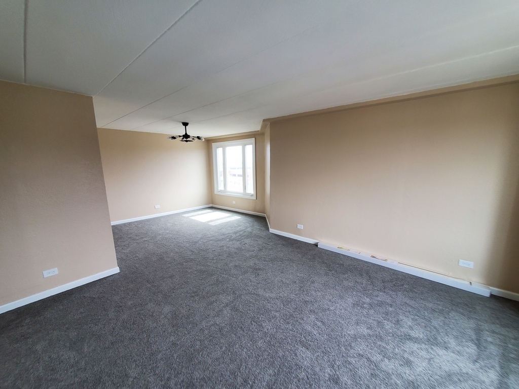 1 Renaissance Place - Photo 7
