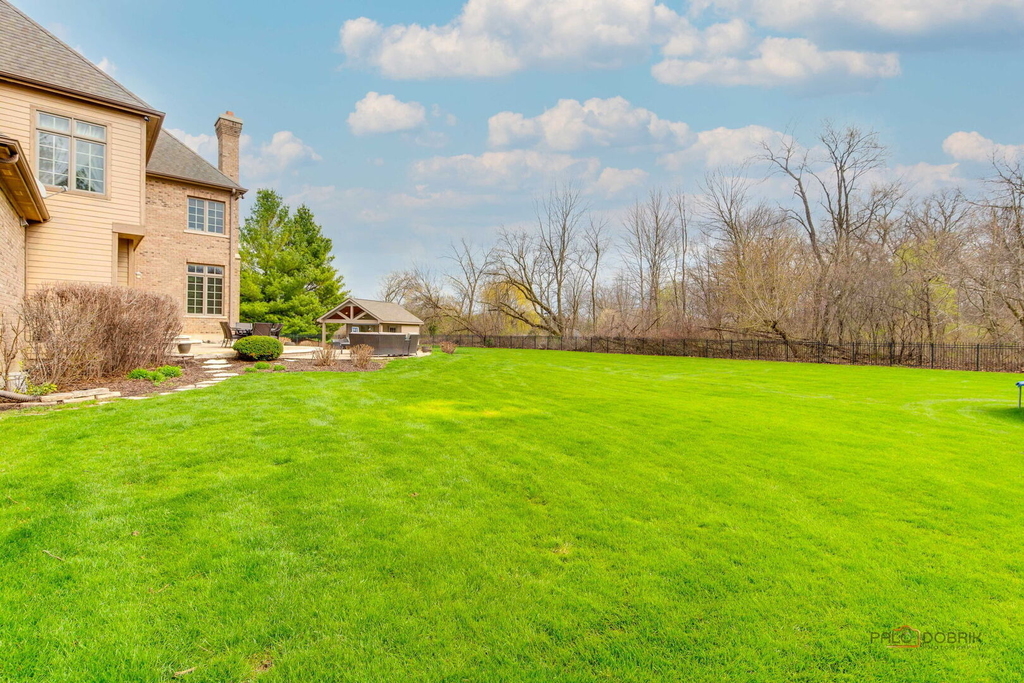 37w209 Deer Pond Court - Photo 92
