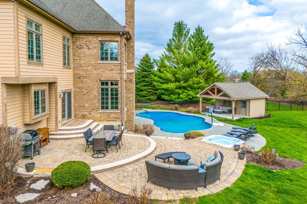 37w209 Deer Pond Court - Photo 3