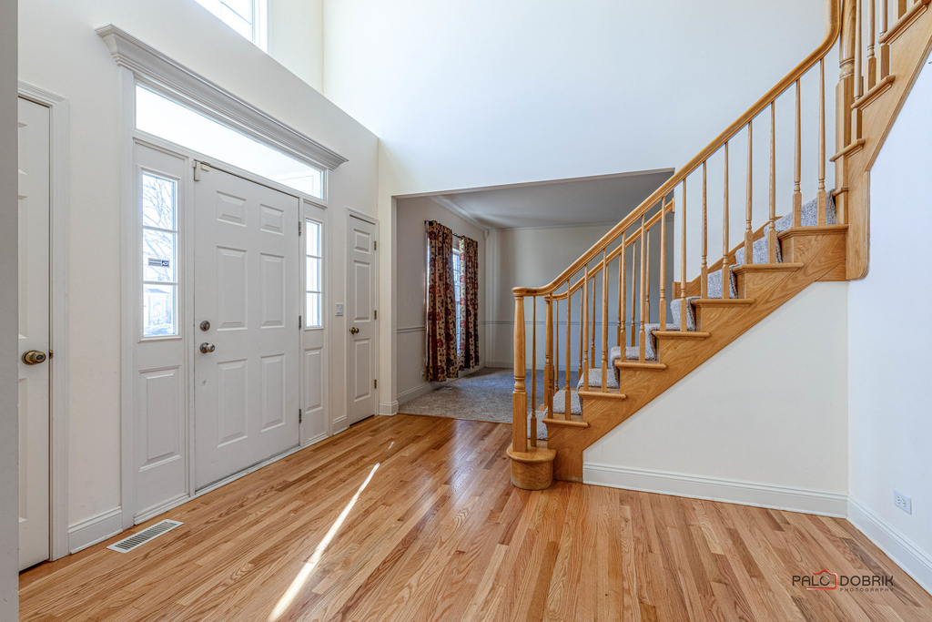 2095 Rockland Drive - Photo 6