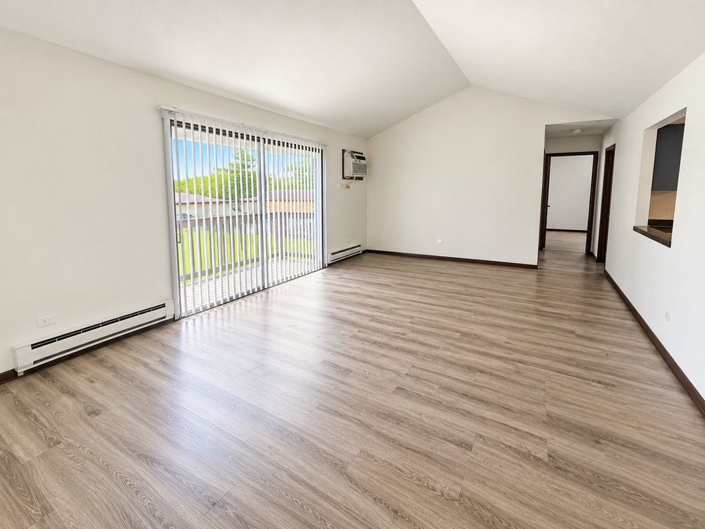 1023 Shagbark Court - Photo 2
