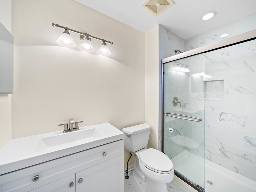 97 E Harbor Drive - Photo 12