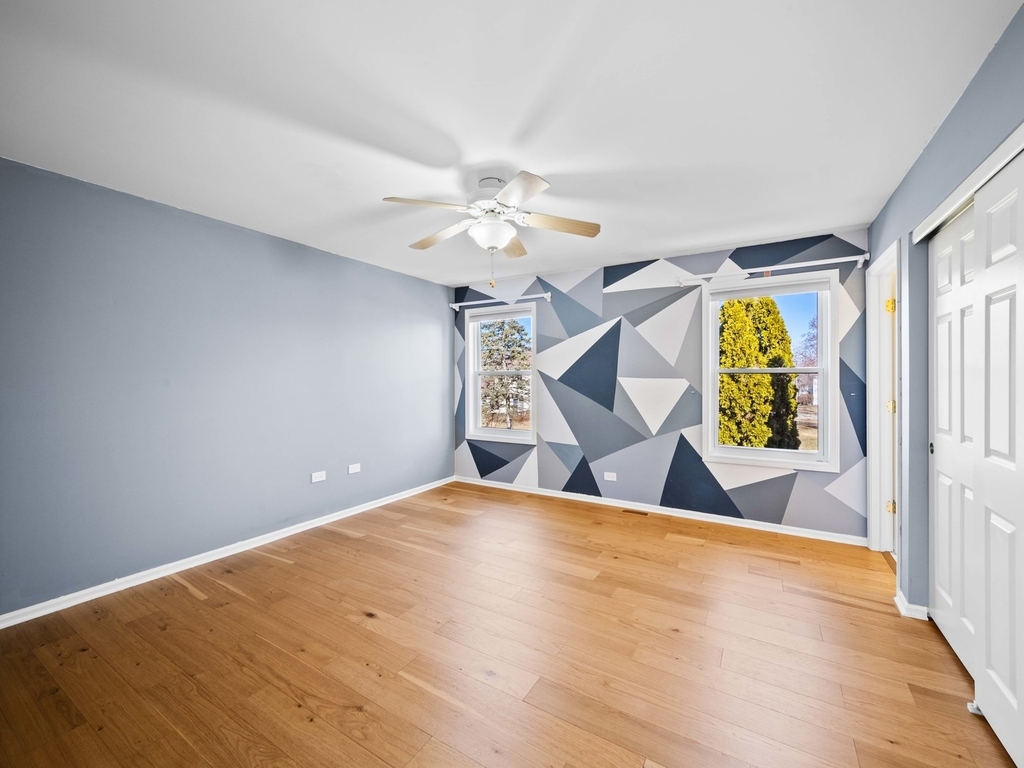 97 E Harbor Drive - Photo 18