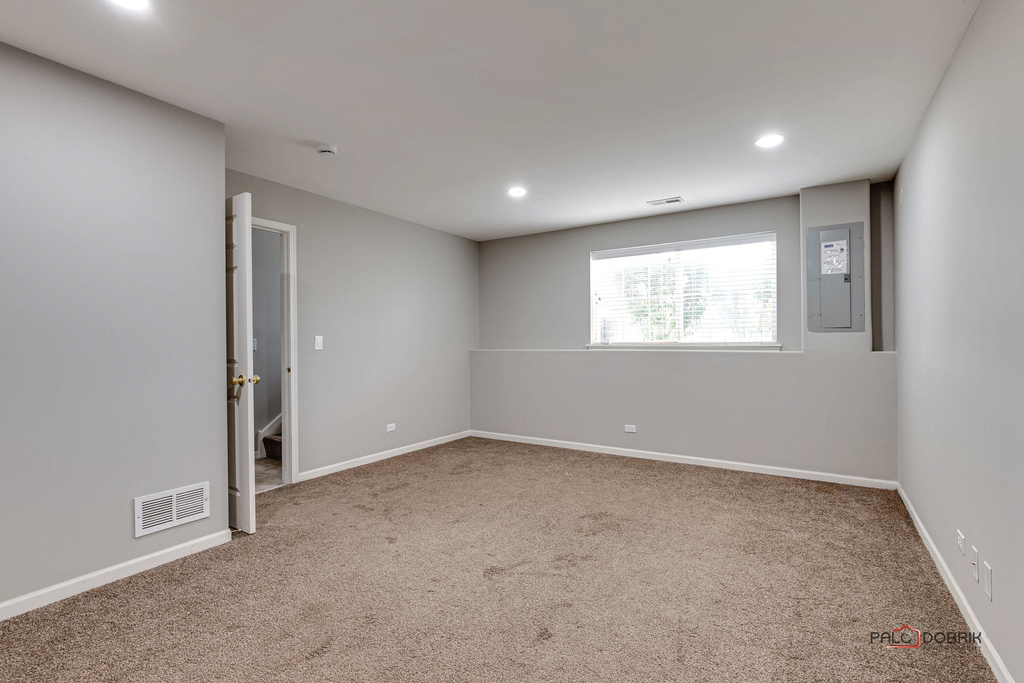 921 Summit Creek Drive - Photo 15