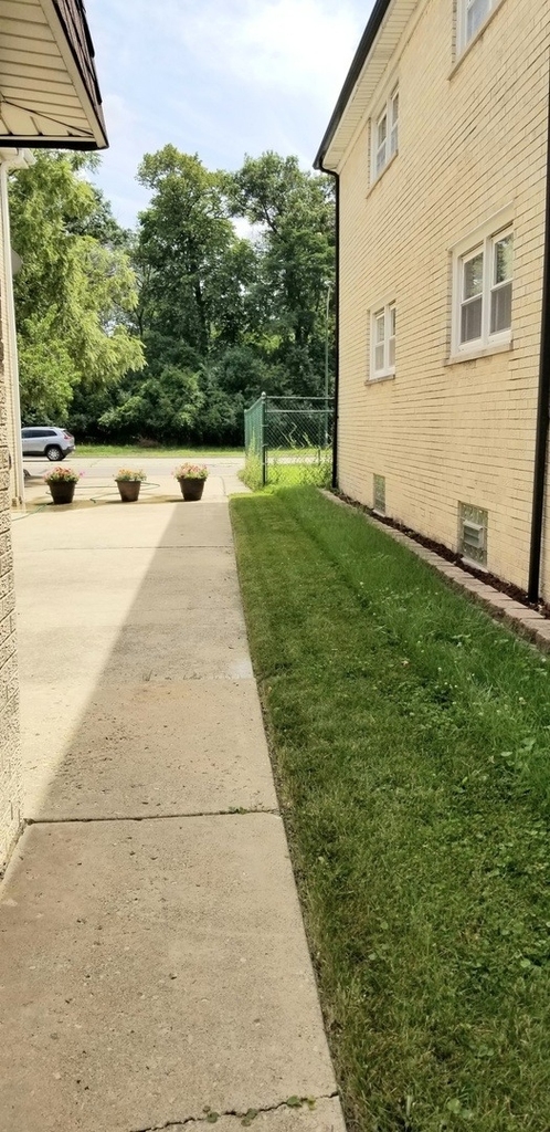 8407 W Brodman Avenue - Photo 20