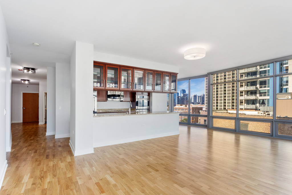 100 E 14th Street - Photo 6
