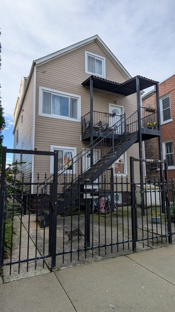 2441 W 46th Street - Photo 1
