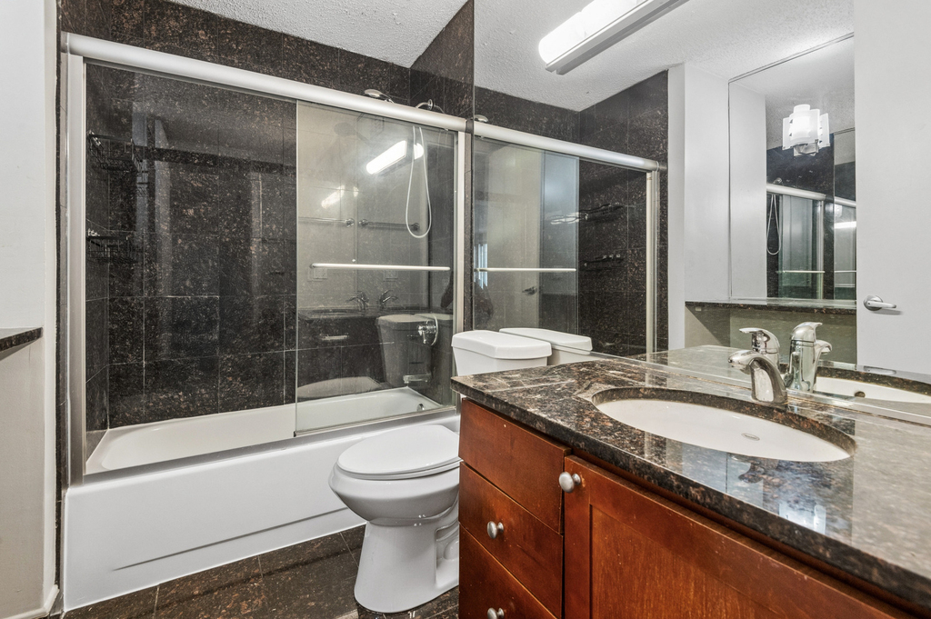 30 E Huron Street - Photo 11