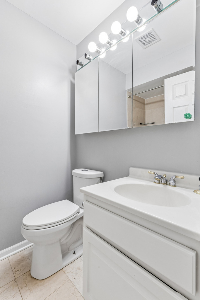 445 Sherman Avenue - Photo 9
