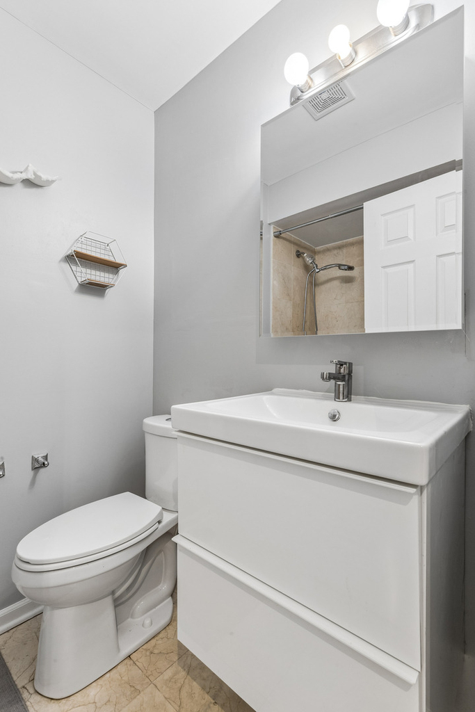445 Sherman Avenue - Photo 13
