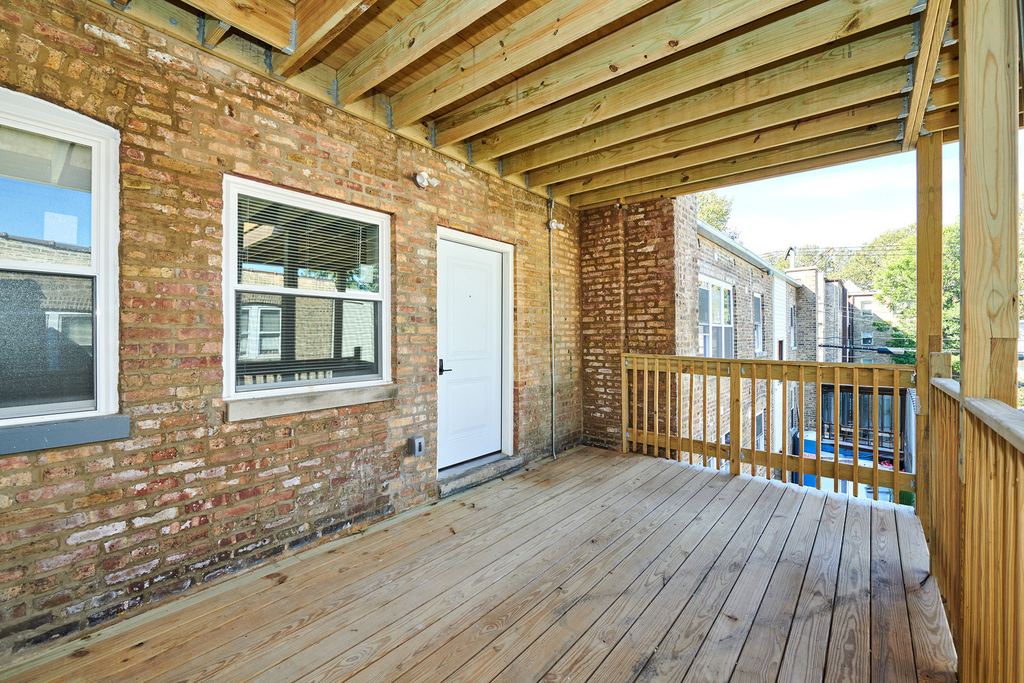 5800 N Maplewood Avenue - Photo 21