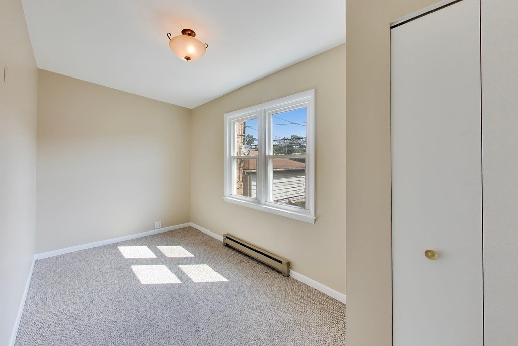 6545 N Natoma Street - Photo 14