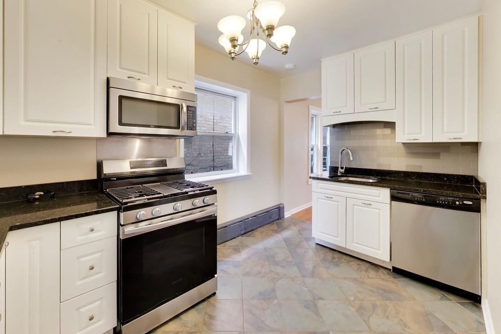 6545 N Natoma Street - Photo 8