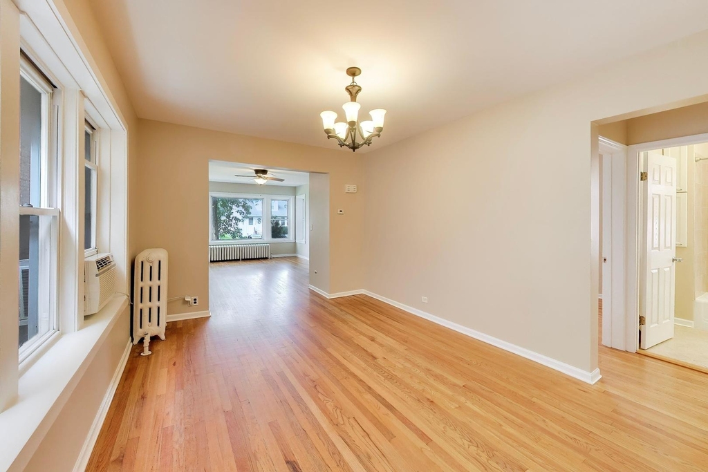 6545 N Natoma Street - Photo 5