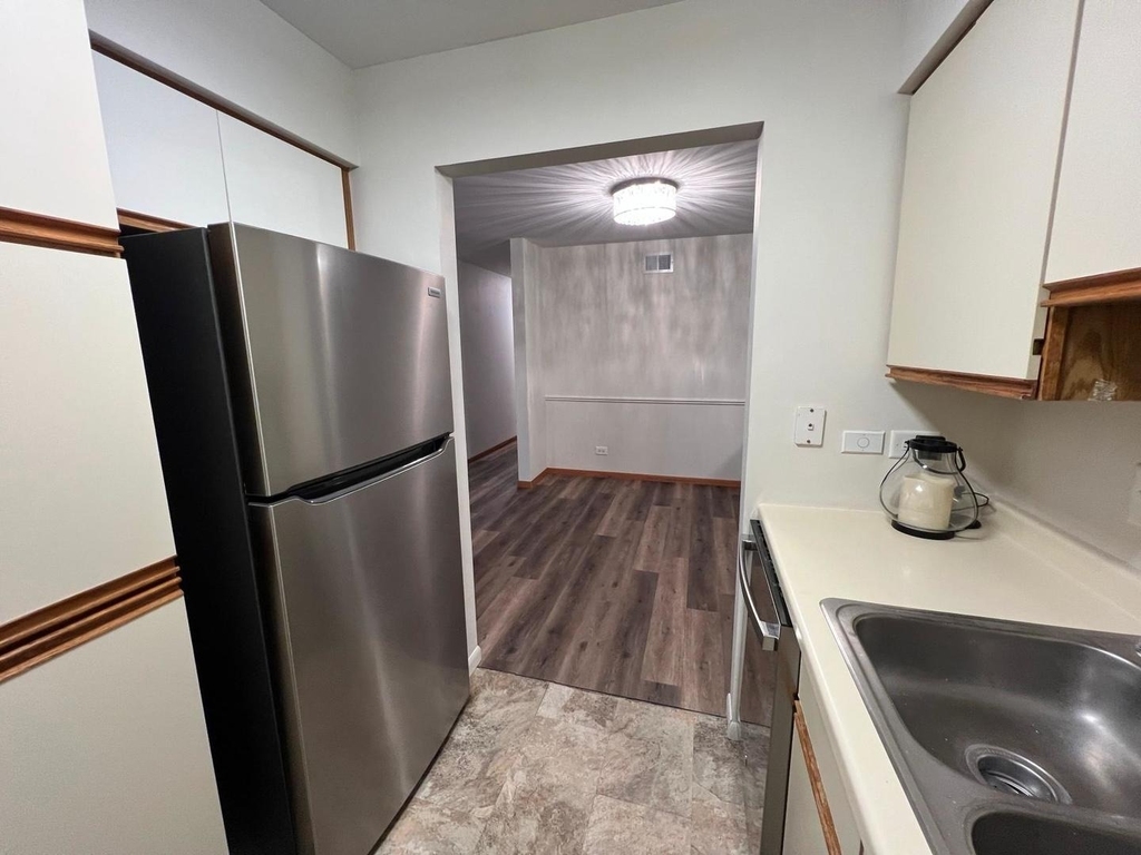 1503 N Milwaukee Avenue - Photo 10