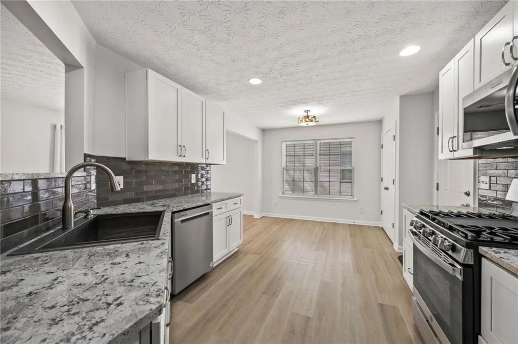 173 Village Trace - Photo 9