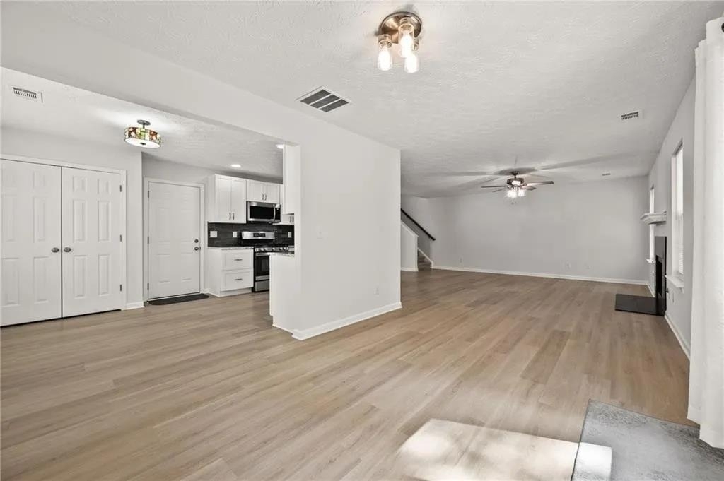 173 Village Trace - Photo 7