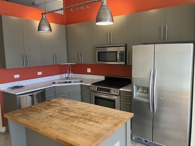 1301 W Madison Street - Photo 8