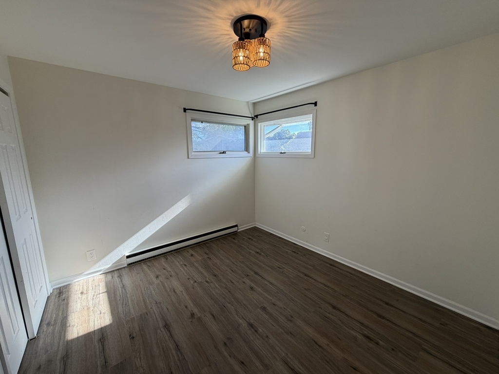 14545 Archer Avenue - Photo 8