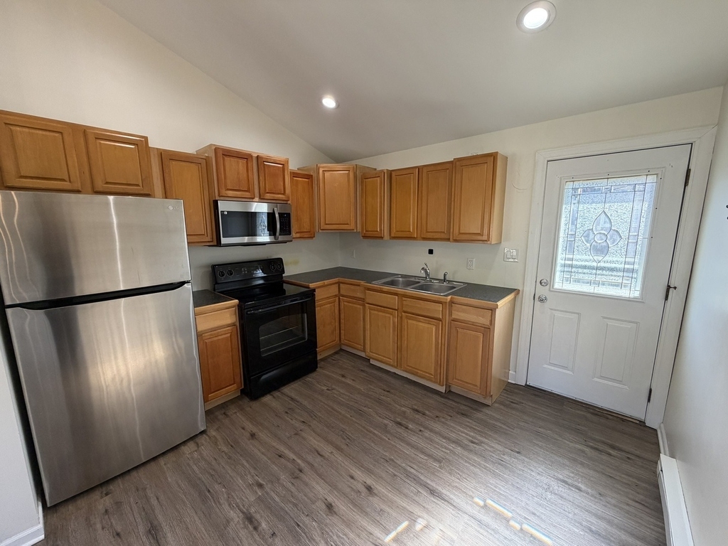 14545 Archer Avenue - Photo 4