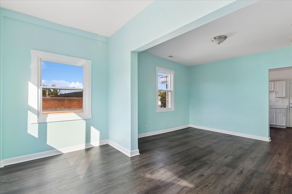 5047 W 25th Street - Photo 3