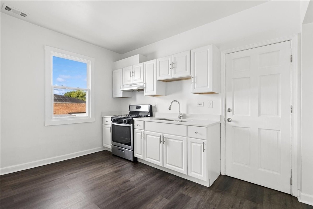 5047 W 25th Street - Photo 1