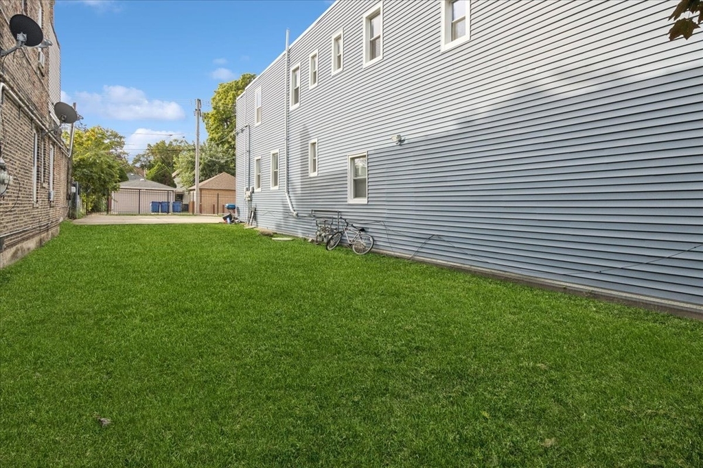 5047 W 25th Street - Photo 8