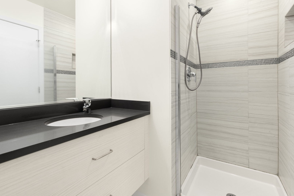 737 W Washington Boulevard - Photo 4
