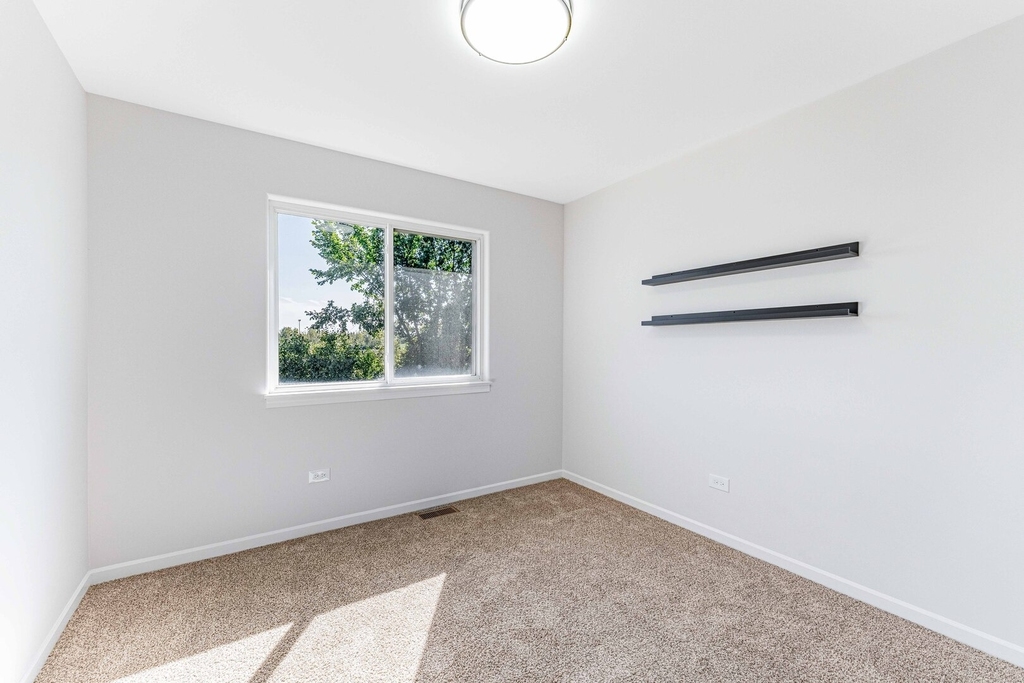 2057 W Helen Drive - Photo 21