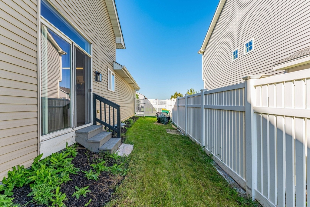 2057 W Helen Drive - Photo 34