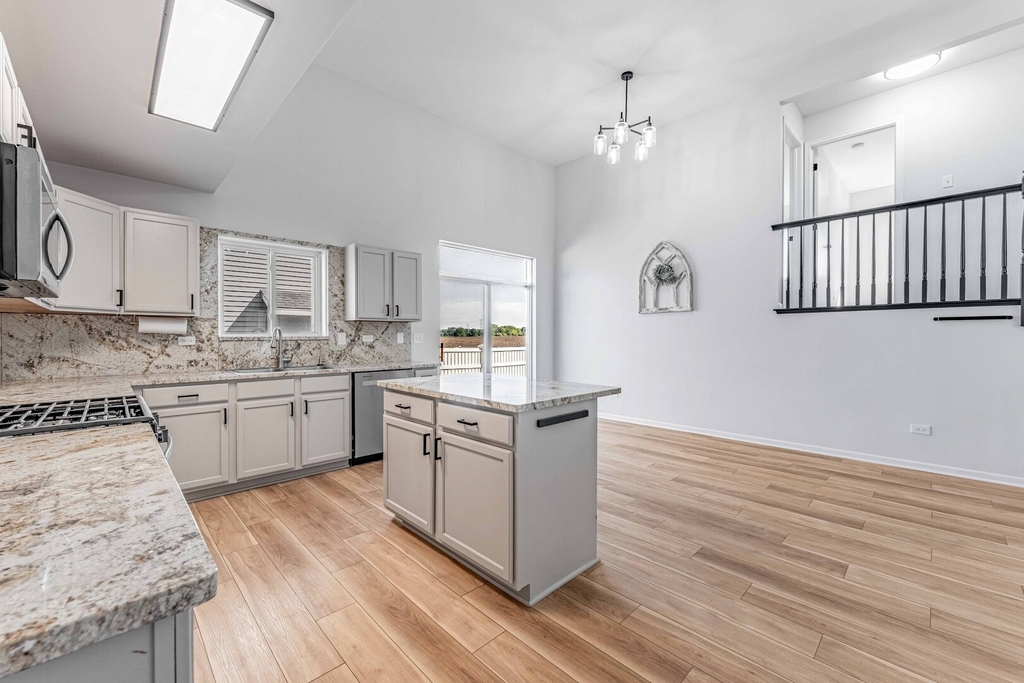 2057 W Helen Drive - Photo 10