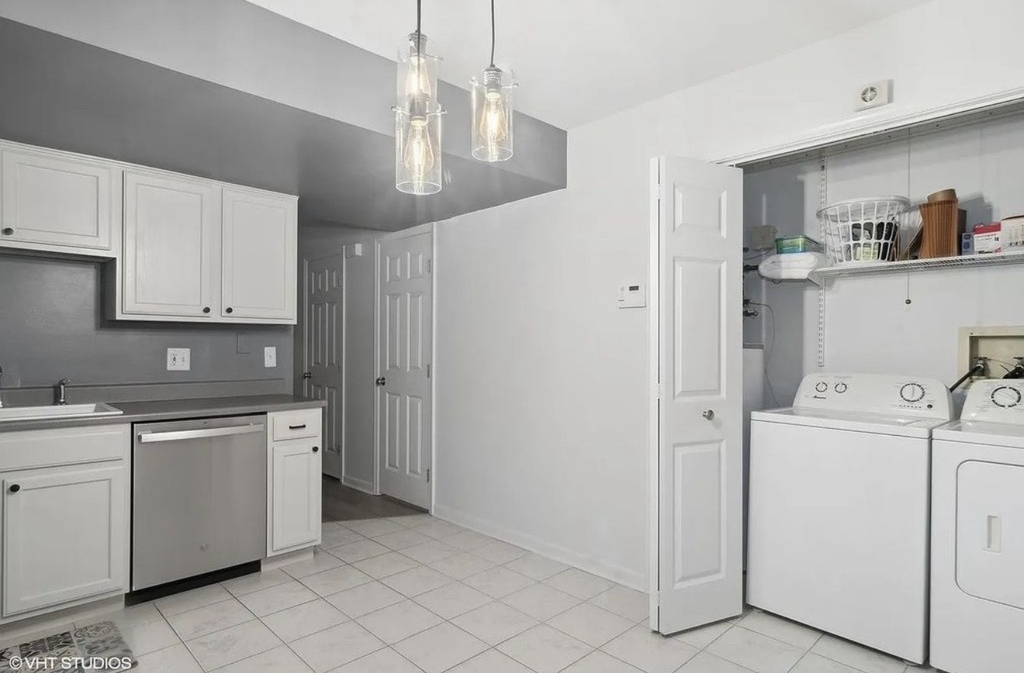 1252 Marywood Court - Photo 4